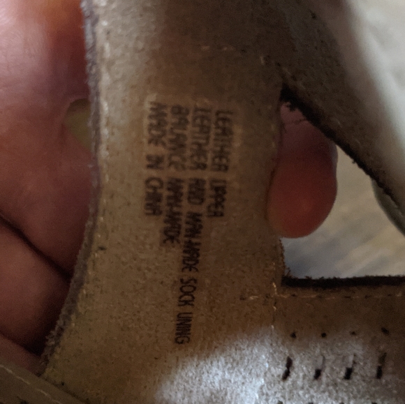 Earth Brand Heels size 8 - Picture 4 of 4